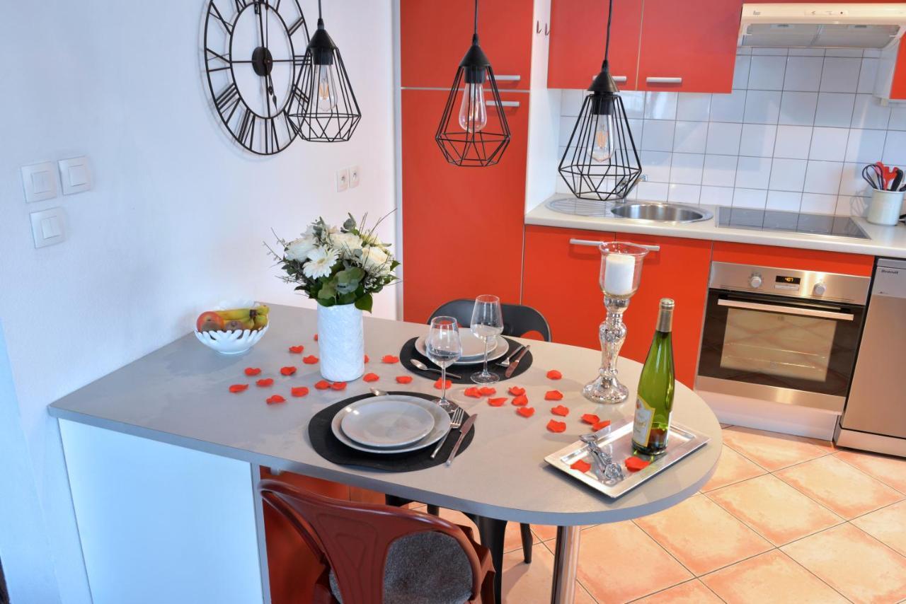 Appartement L'Elegant De La Petite Venise Colmar Bagian luar foto